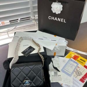 Chanel Fake Handbags Smooth Leather Black Woman’s 18x7x14cm
