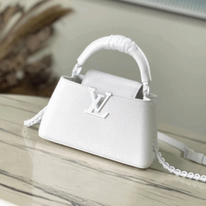 Louis Vuitton LV Capucines Super Fake Handbags White Leather 21cm