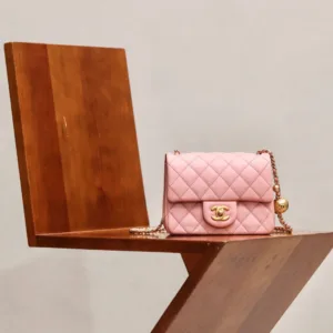 Chanel Classic Woman’s Super Fake 11 Handbag Pink With Bag Handle Bell 18cm