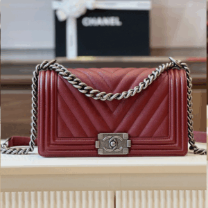 Chanel Boy Medium Fake Handbag Woman’s V-Pattern Red Leather 25cm