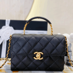 Chanel Handle Woman’s Black Leather Super Fake Handbags Pebbled Leather 19cm